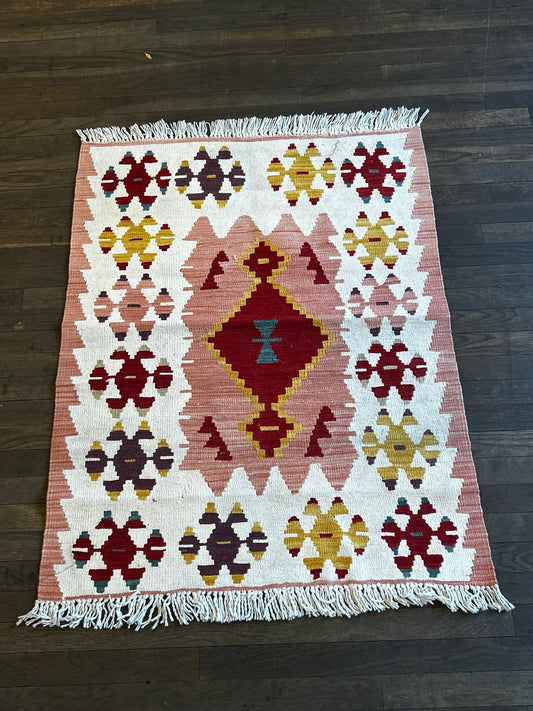 Necip Rug