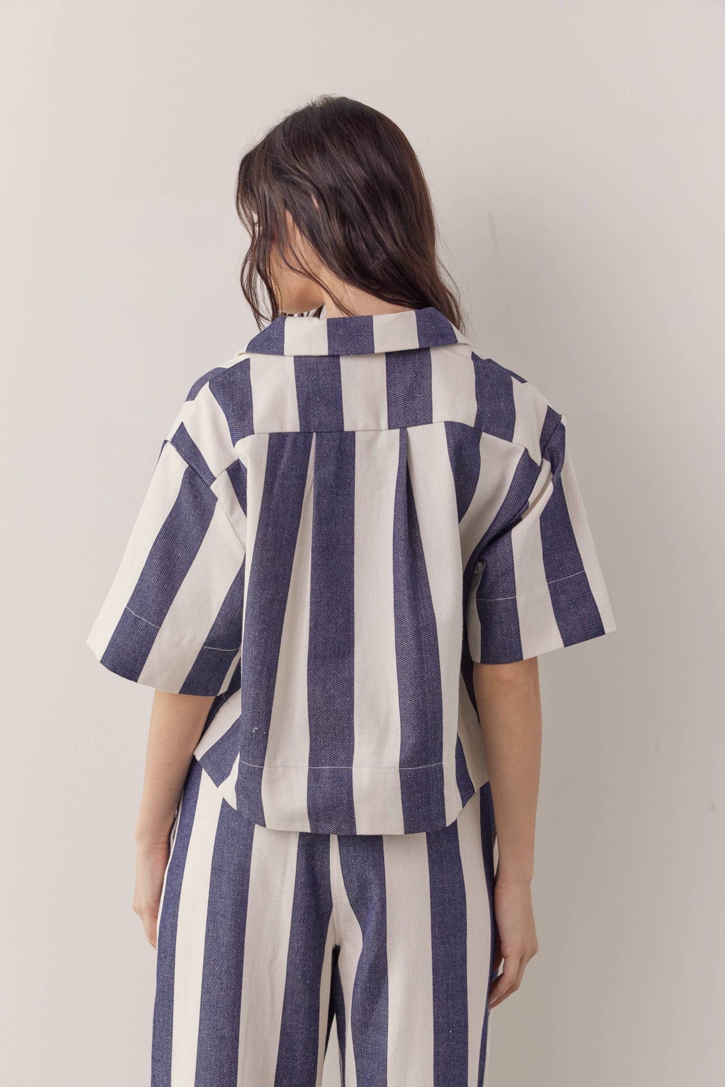 Striped half sleeve cotton shirts: Natural/Denim