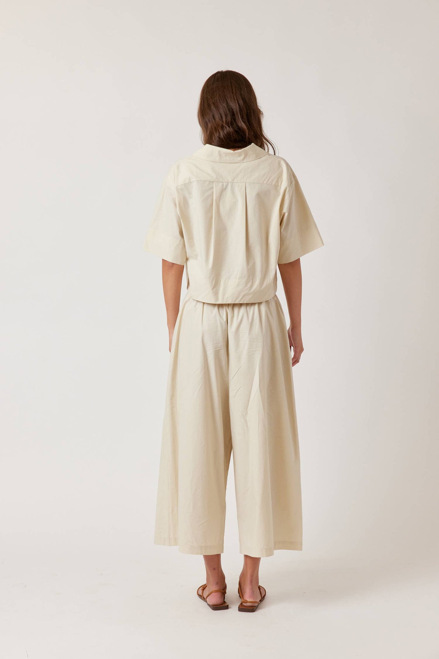 Cropped cotton pants: Beige / 100% Cotton